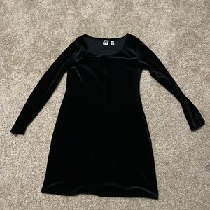 GAP Factory size small black velvet, gothic dress good as new